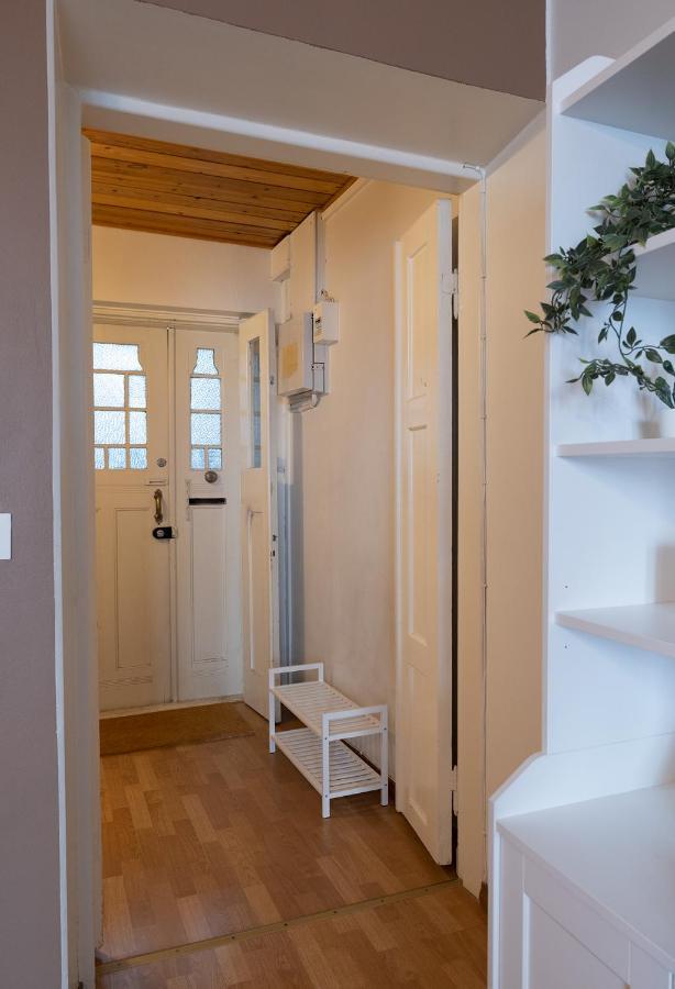 2Ndhomes Central 1Br Apartment With Great Location By Kaisaniemi Park Helsingfors Exteriör bild