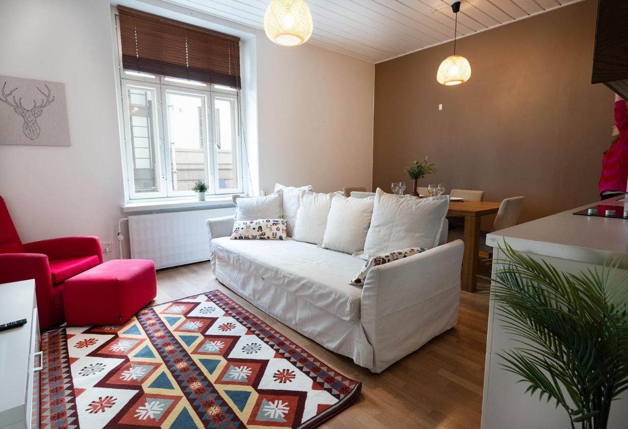 2Ndhomes Central 1Br Apartment With Great Location By Kaisaniemi Park Helsingfors Exteriör bild