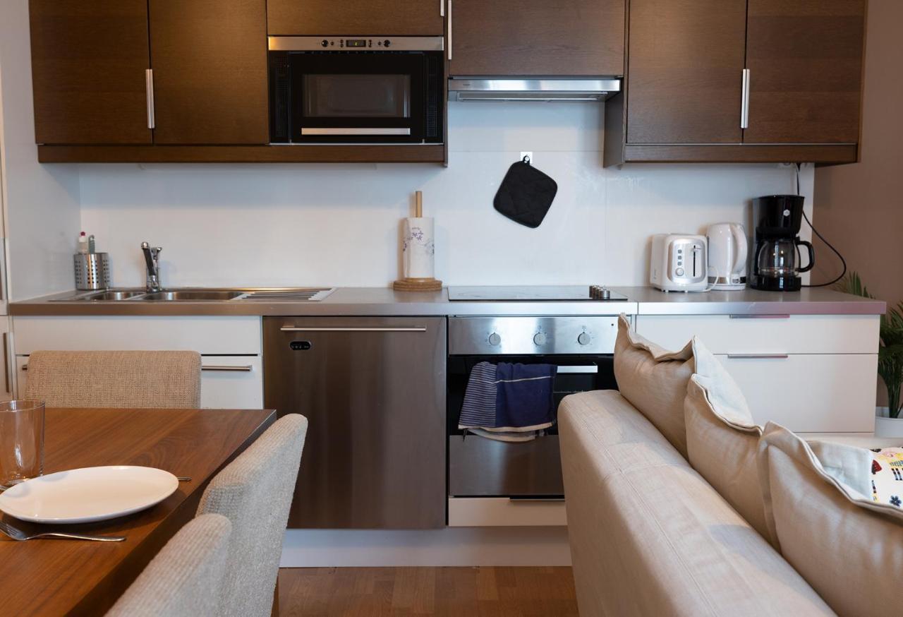 2Ndhomes Central 1Br Apartment With Great Location By Kaisaniemi Park Helsingfors Exteriör bild